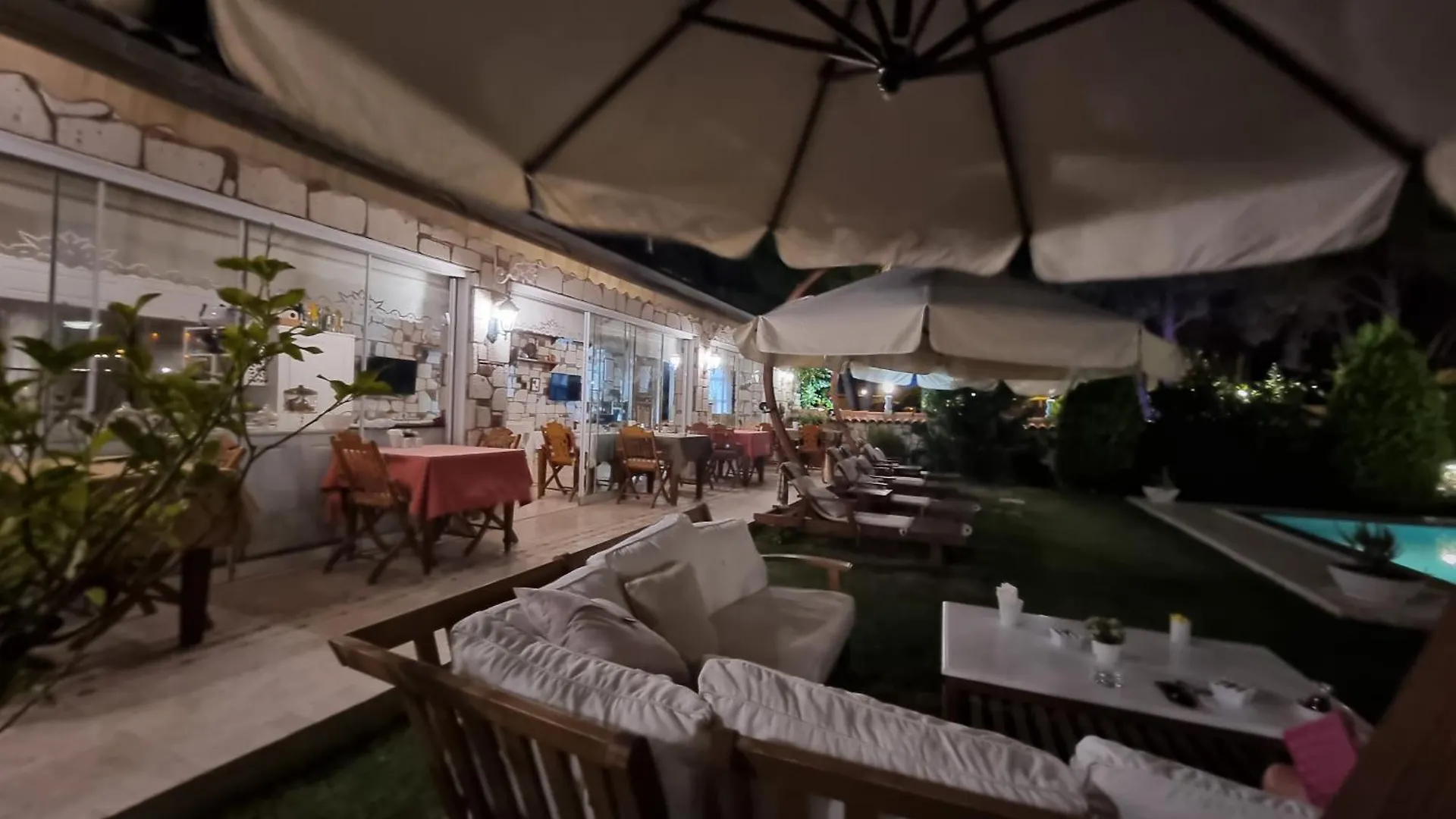 Monottoman Otel Alacati 2*,  Törökország